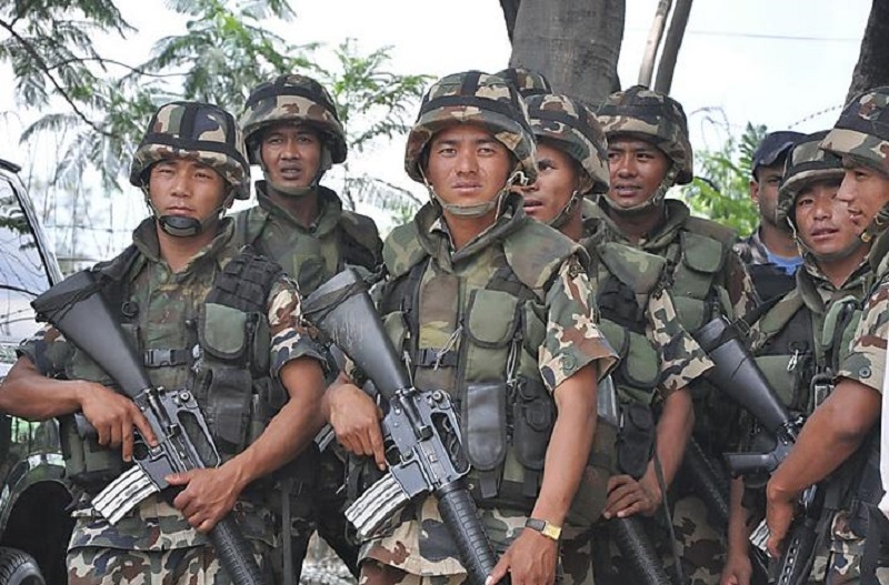 नेपाली सेनाद्वारा बम निष्क्रिय   