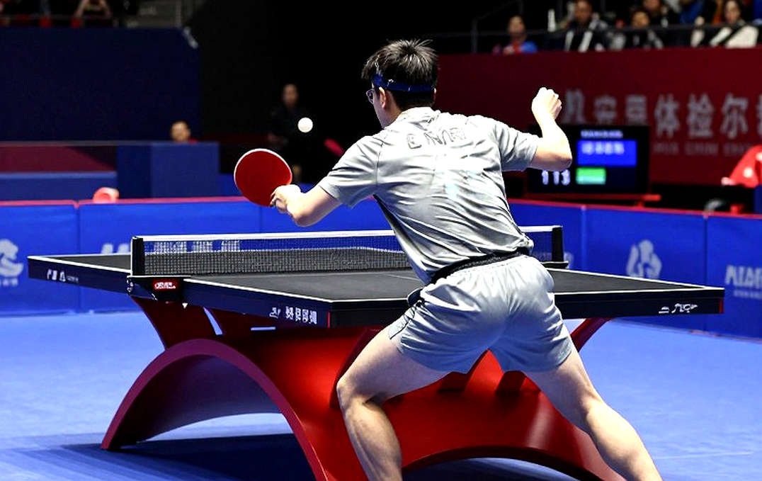 Ánh Sáng Cuối Ngày Của Anh Em Lebrun: Bản Đồ 5 Ván Và Khoảng Trống Sau Lưng Karlsson