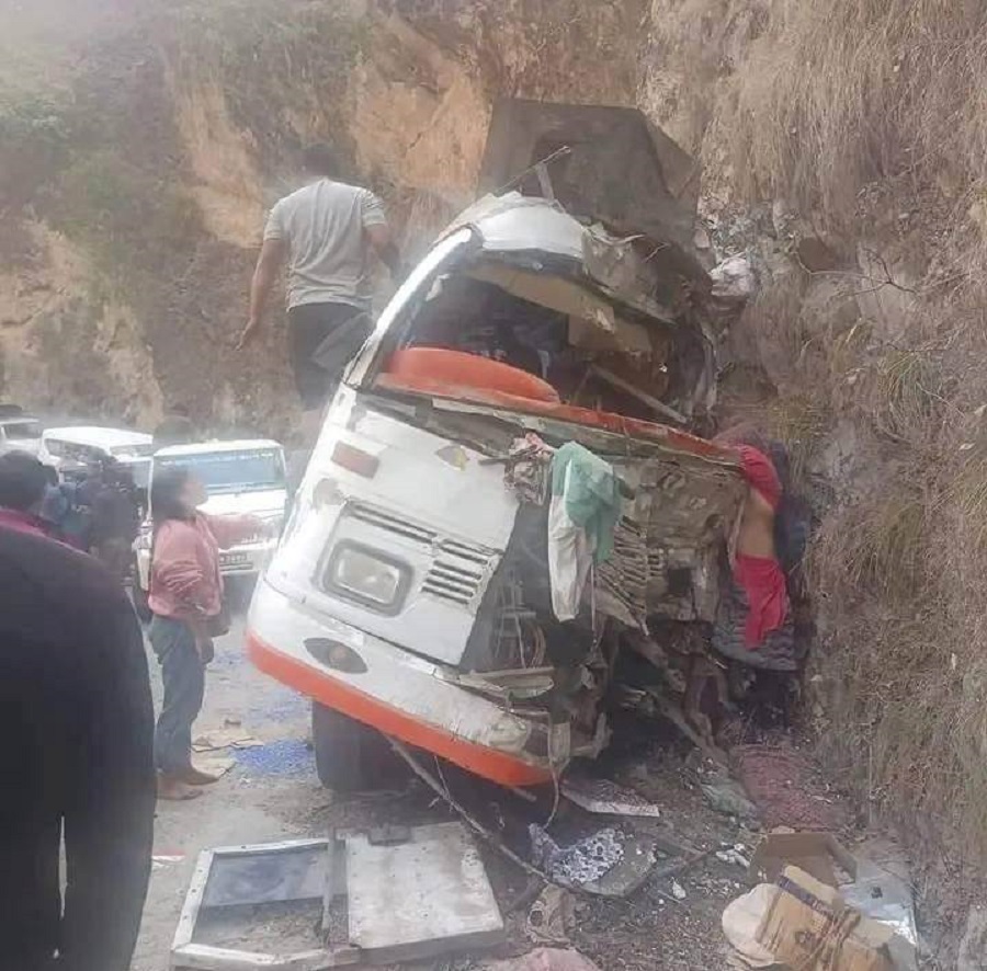 Bus accident sindhuli