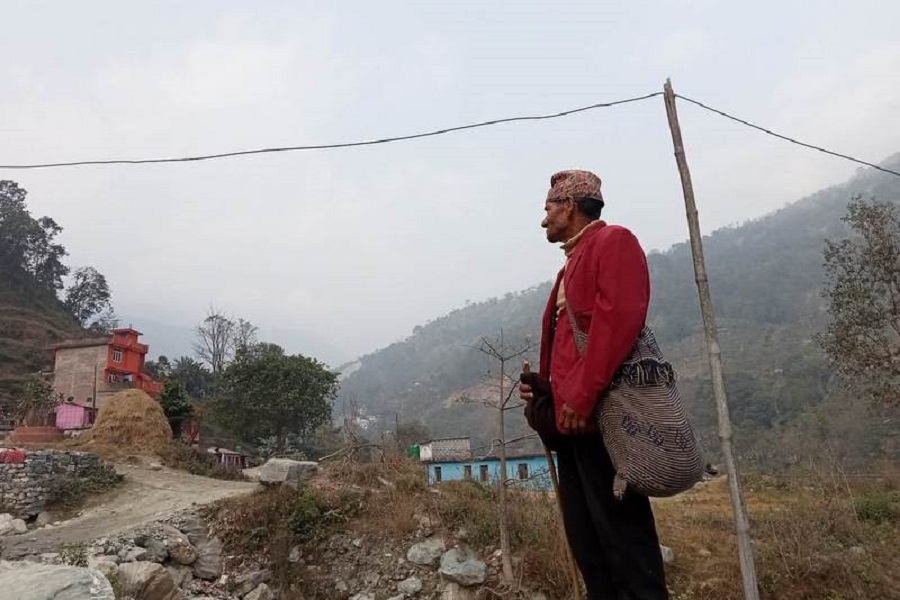 कटुवाल काम गर्नेको पीडा, गाउँमा वर्षभरि सूचना पुर्‍याएको ज्याला दुई पाथी अन्न !