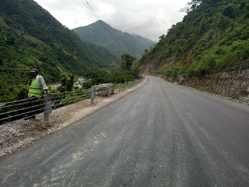  नारायणगढ–मुग्लिन सडक दुईतर्फी सुचारु