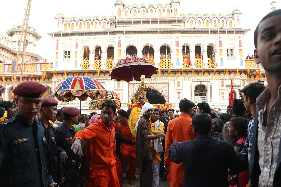 विवाह पञ्चमी : महोत्सवले रंगियो जनकपुर, श्रीराम र सीताको पूजा आराधना गरी देशभर मनाइँदै